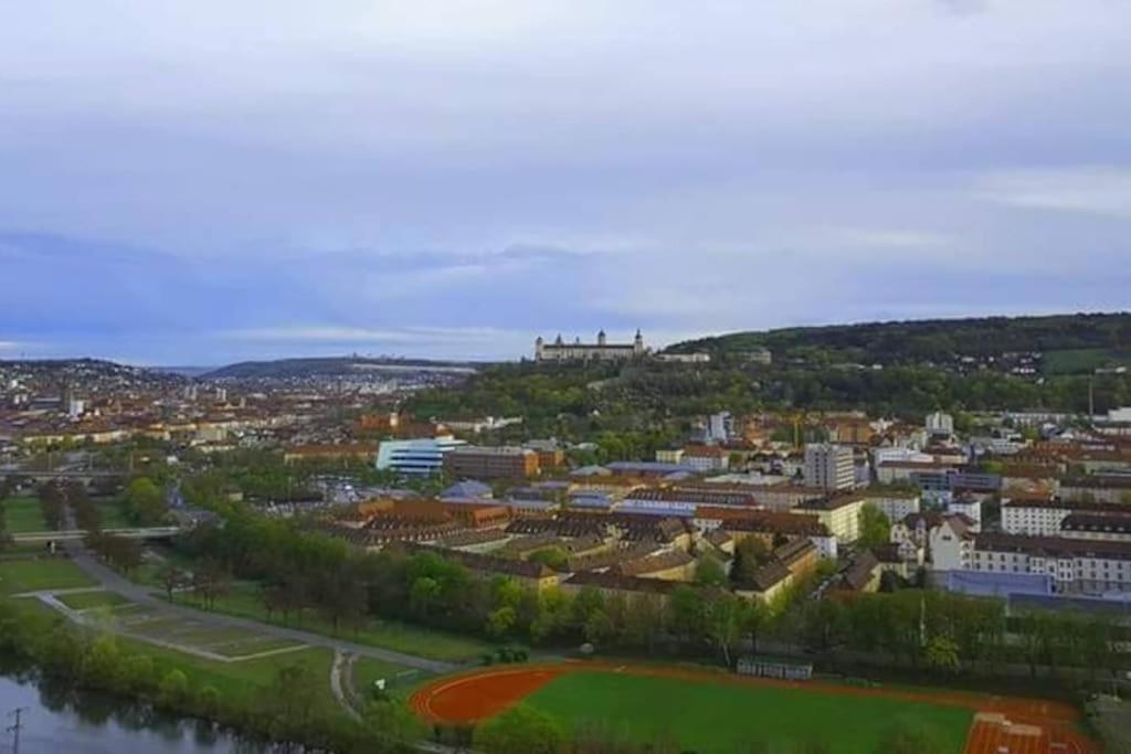 Willkommen In Wuerzburg اهلا بكم فى Willcome Exterior foto